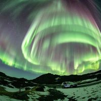 İzlanda Üzerinde Girdap Aurora