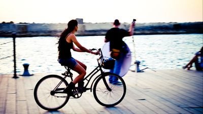 Araba Yerine Bisiklet Kullananlara Para Ödeyen Şehirler!