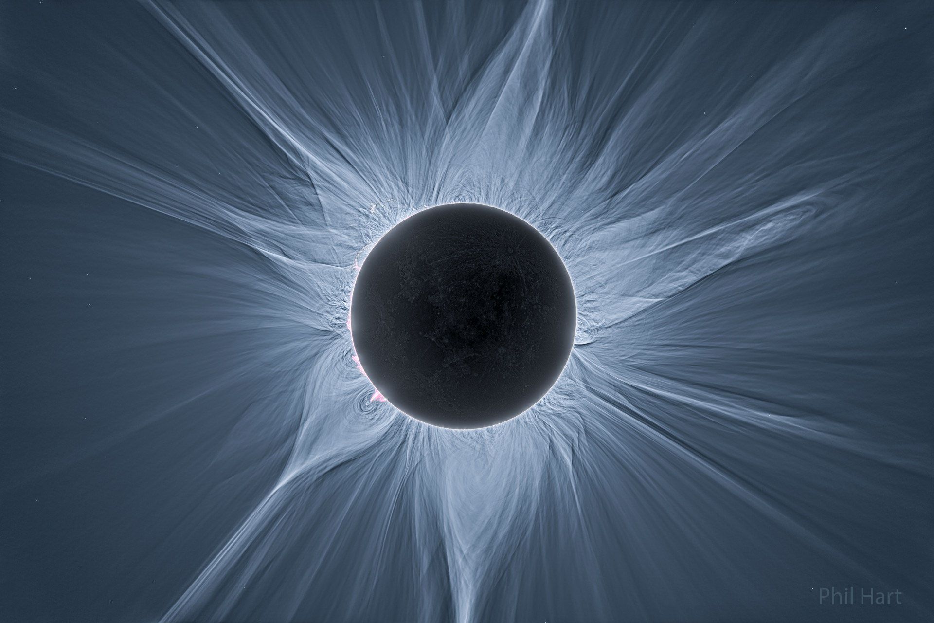 Güneş Tutulması Koronasının Detaylı Görüntüsü