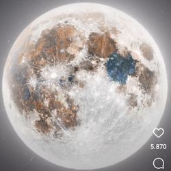 Ay, Fotoğraflarda Neden Böyle Gözüküyor?