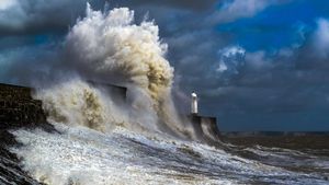 Storm Ashley Hits UK With Severe Weather Warnings