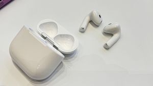 Apple Launches AirPods 4 Without Charging Cable