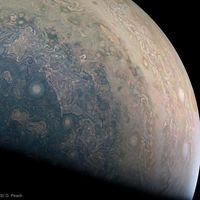  Cloud Swirls around Southern Jupiter from Juno 