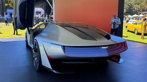 Cadillac Unveils Stunning Opulent Velocity Concept