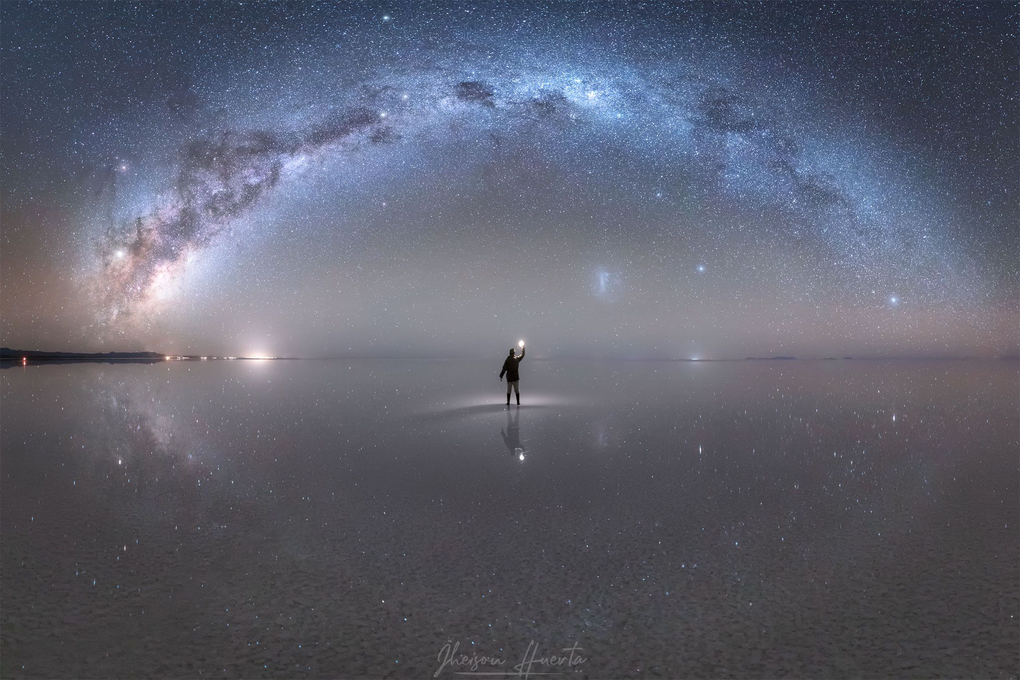  Night Sky Reflections from the World's Largest Mirror 