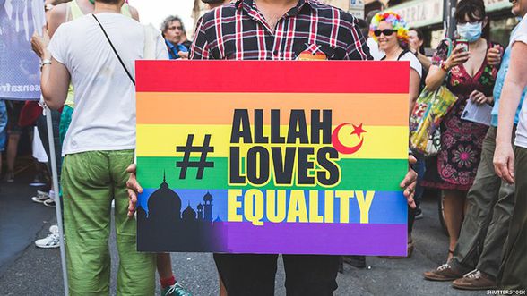 Allah loves equality (Allah eşitliği sever)