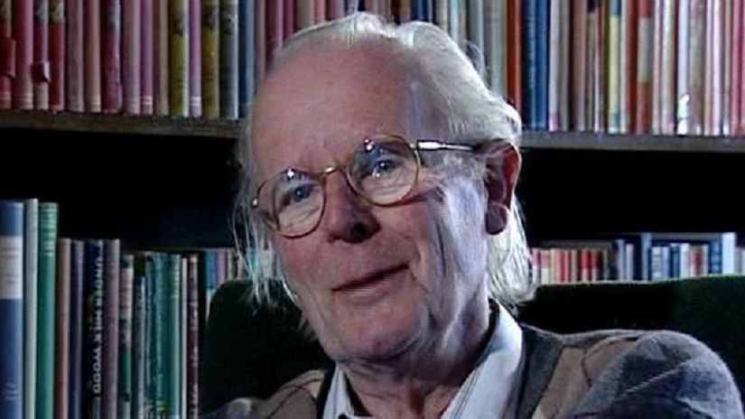 Teorik ve matematiksel evrimsel biyolog John Maynard Smith (1920-2004)