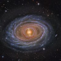 Sarmal Galaksi NGC 1398'in Halkaları ve Çubuğu