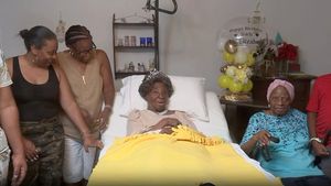 Oldest Living Person Elizabeth Francis Dies At 115