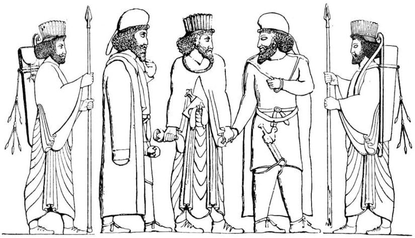 Ahameniş Hanedanı'nın büyük imparatorlarından Cyrus ve mahiyetindeki erkekleri gösteren ve bir kabartmadan çalışılmış çizim. Uzun saç, kıyafet ve takıların antik dünyada sosyal olarak ne kadar belirleyici olduğunun birinci elden ifadesi.