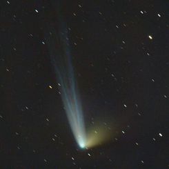  Comet Tails and Star Trails 