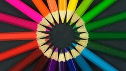 Işık ve Renk: Ara Renkler ve Ana Renkler Nasıl Oluşur?