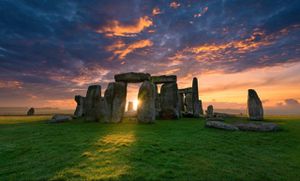 Scottish Roots Revealed For Stonehenge's Altar Stone