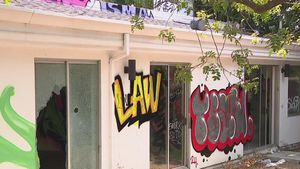 Billionaire's Son Apologizes For Graffiti-Covered Mansions