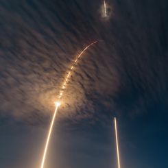  Falcon 9: Launch and Landing 