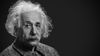 Einstein “Tanrı Zar Atmaz” Derken Ne Söylemek İstedi?