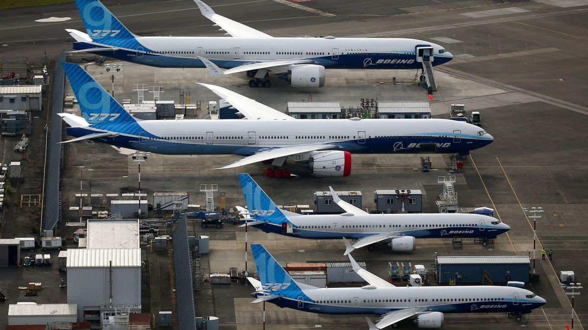 Boeing Faces Furloughs As Machinists Strike For Better Pay