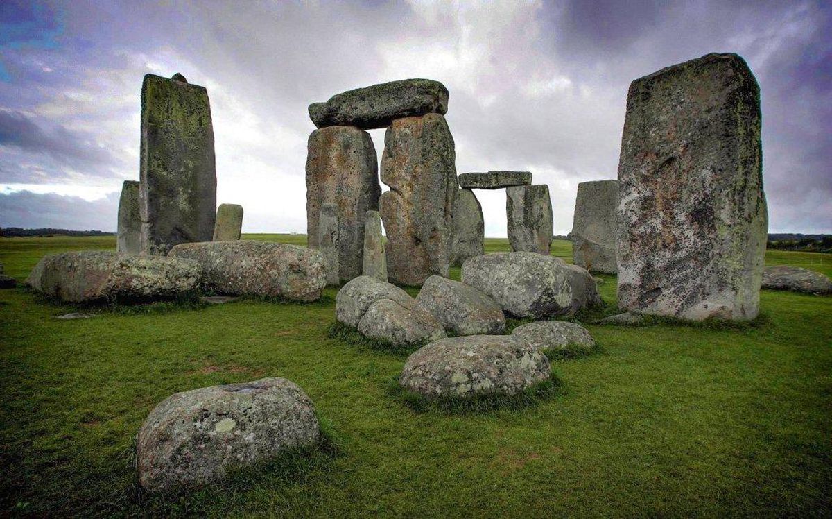 Stonehenge Altar Stone Origin Shocks Researchers