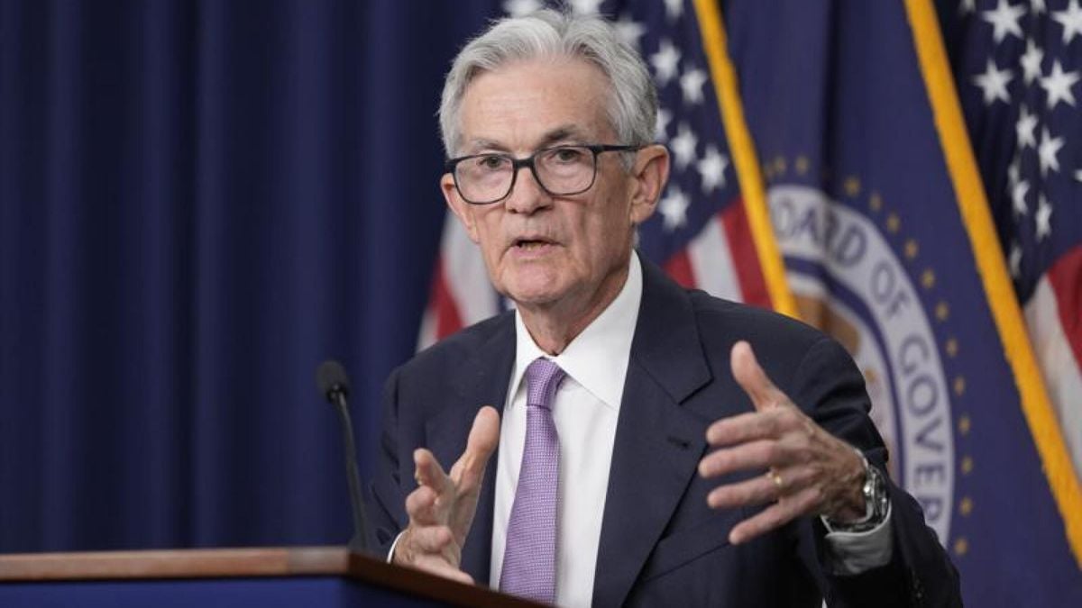 Federal Reserve Cuts Interest Rates And Impacts Consumer Finance