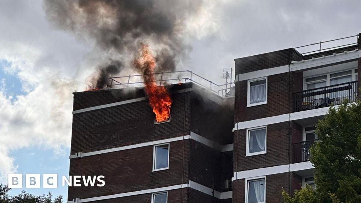 Fire breaks out on the tenth floor of an apartment block in Sydenham