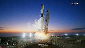 SpaceX Set For Spectacular Falcon 9 Launch Before Sunrise