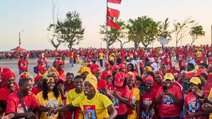 Mozambique Votes As New Faces Challenge Old Guard