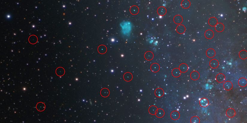 Andromeda'nın çevresindeki bu küçük bölüm, birkaç düzine gezegenimsi bulut ve süpernova kalıntısının OIII sinyalini göstermektedir.