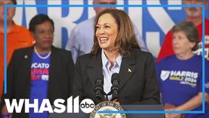 Trump Sparks Detroit Retort As Harris Connects With Voters