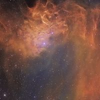  IC 405: The Flaming Star Nebula 
