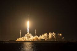 SpaceX, Starlink Gen2 Takımyıldızı İçin İlk Görevini Başlattı