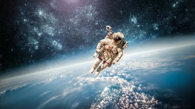 Uzayın Keşfi: Farklı Gezegenlere Yerleşme Hayallerimizden, Işık Hızında Yolculuğa Bir Röportaj (Zafer Emecan, Kozmik Anafor)