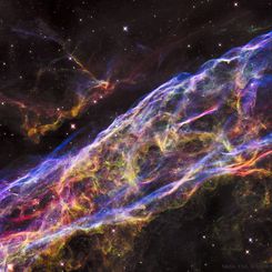  Veil Nebula: Wisps of an Exploded Star 