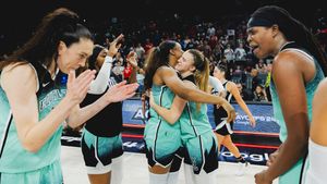 Liberty Bounce Back To Even WNBA Finals Against Lynx