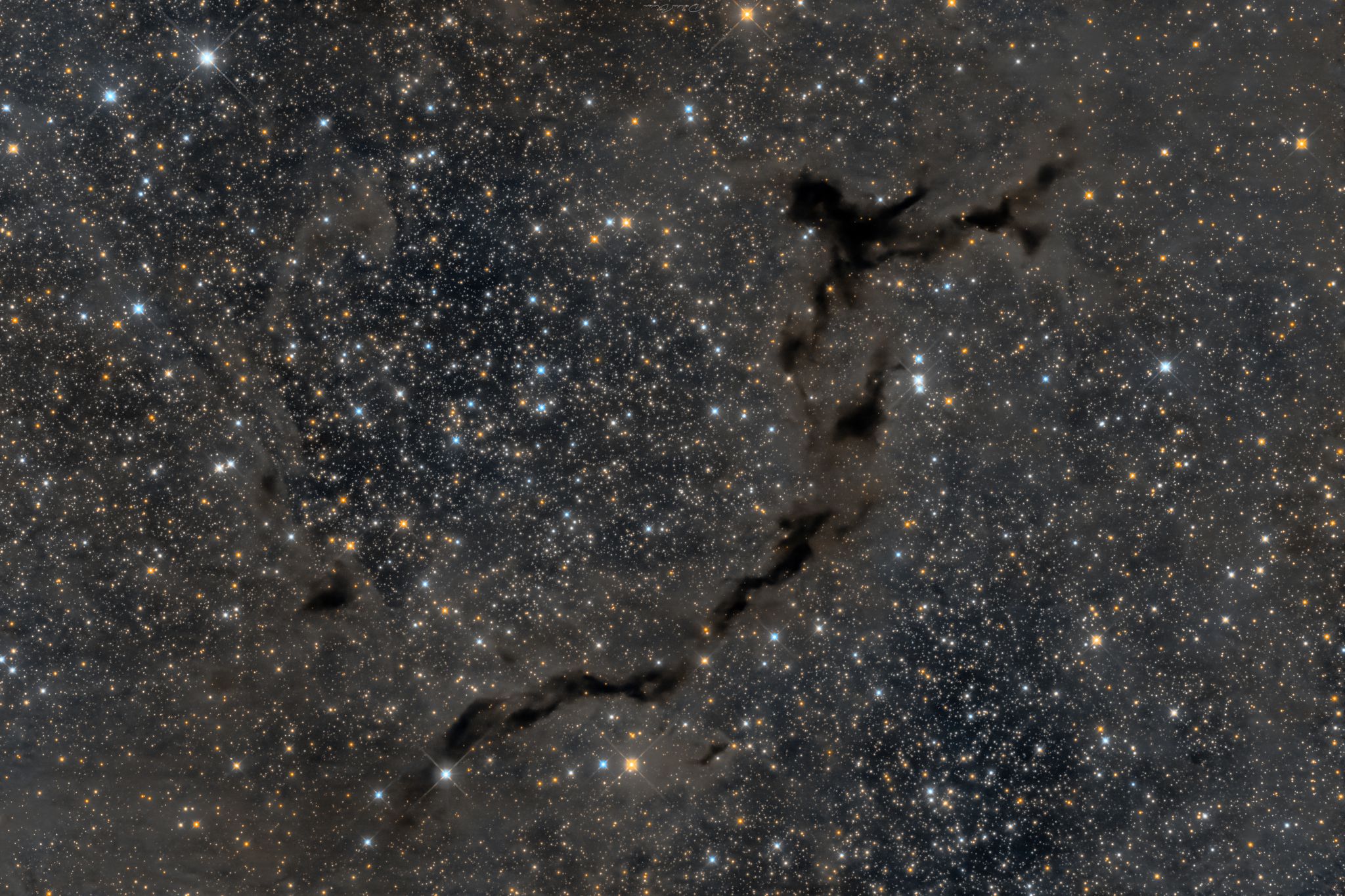 Cepheus'un Karanlık Denizaltısı