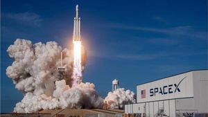 SpaceX Launches Historic Crew Mission To Earth's Poles