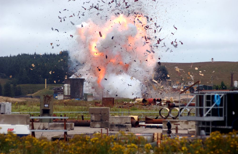 Test amaçlı yapılan patlamadan bir fotoğraf.