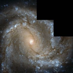  In the Center of Spiral Galaxy M61 