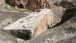 Baalbek Megaliti