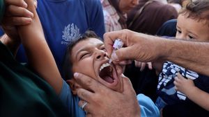 Gaza Strives For Polio Immunization Amid Conflict