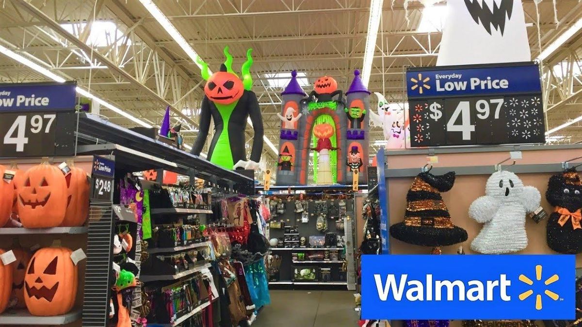 Walmart unveils spectacularly spooky Halloween and fall decorations