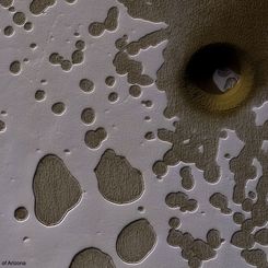  An Unusual Hole in Mars 