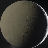Satürn Işığında Enceladus