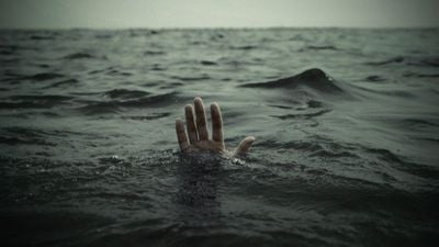 Göllerde Yüzmek Neden Daha Tehlikelidir?