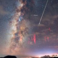 Perseid Meteoru, Kırmızı Periler ve Nova RS Ophiuchus