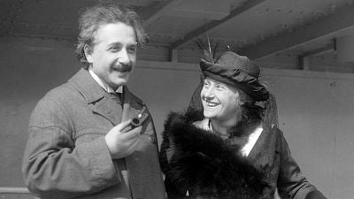 Einstein ile Bir Röportaj: Albert Einstein İçin Yaşamın Anlamı Neydi?