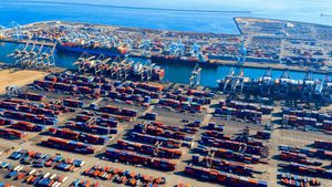 Los Angeles Ports Hit Record Freight Levels Amid Rail Delays