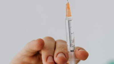 Çocuklarınızı Bazı Kanserlerden Nasıl Kurtarabilirsiniz? HPV Aşısı Çocuklar İçin Gerekli midir?