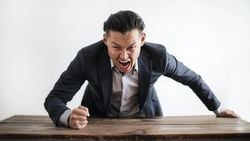 Öfkenizin Arkasındaki Bilim: Öfkeliyken 10'a Kadar Saymak Neden İşe Yaramaz?