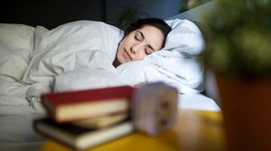 Sleeping More On Weekends Cuts Heart Disease Risk