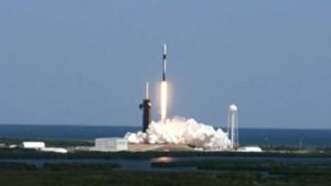 SpaceX Dominates Commercial Launches With Successful Transporter-11 Mission